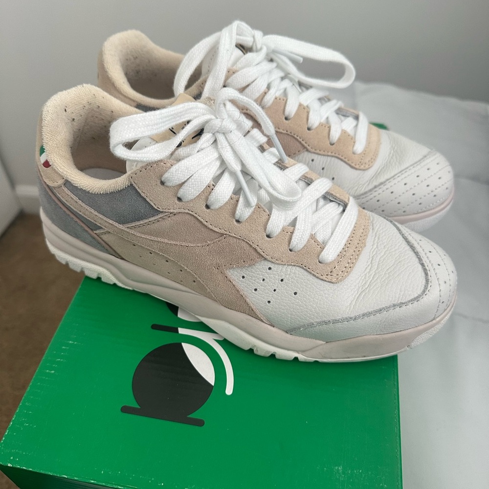 Diadora Cream and White Sneakers